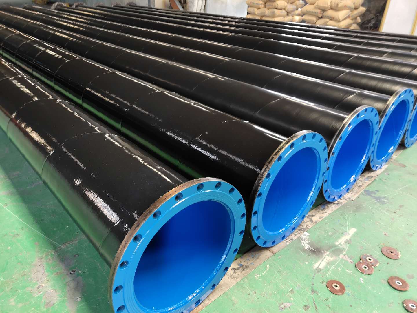 內(nèi)環(huán)氧外聚乙烯復合鋼管